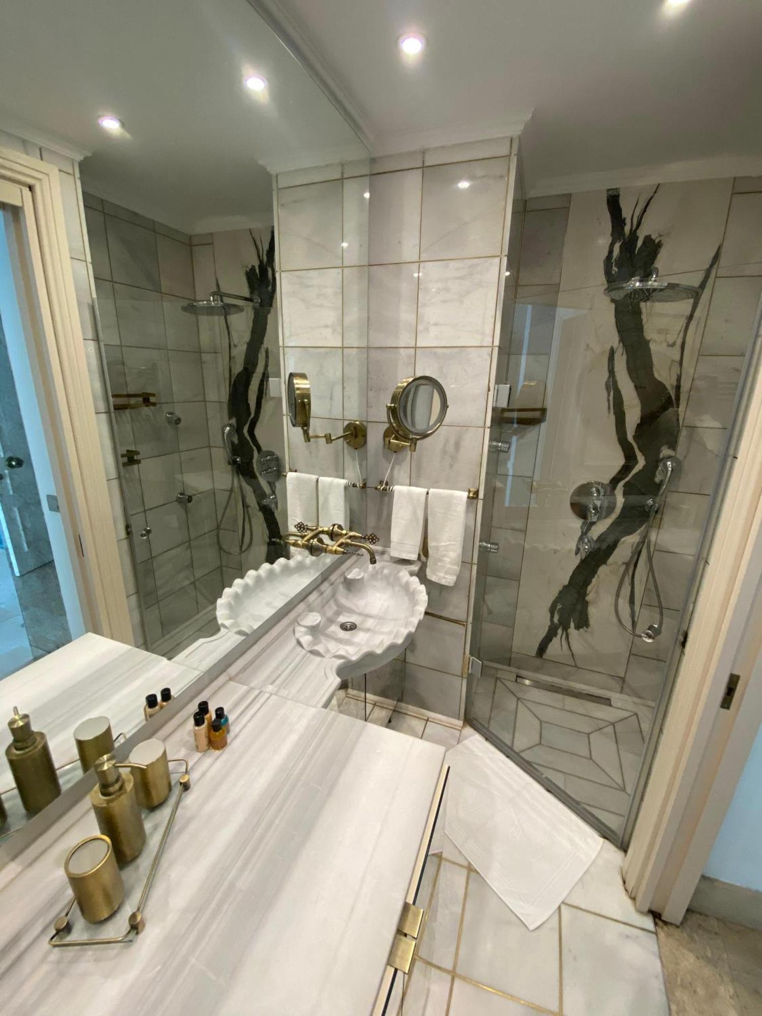 Ab Residences -Cihangir Luxury Antique Apartment Istanbul Exterior photo