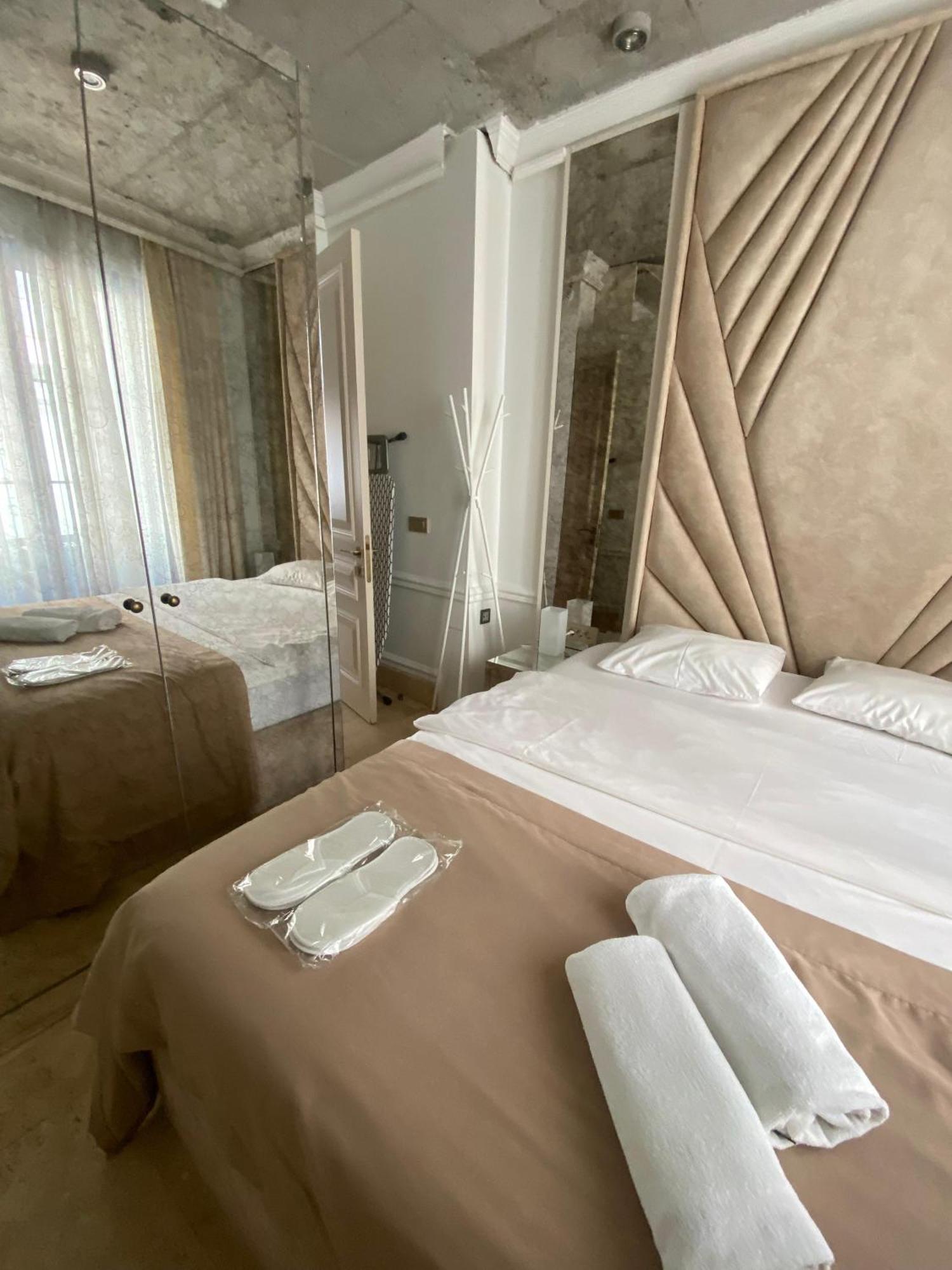 Ab Residences -Cihangir Luxury Antique Apartment Istanbul Exterior photo